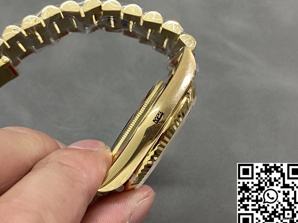 M228238-0005 Steel Tungsten Diamond Day Gold Rolex Date QF Dial v5 Hourmarker Factory 0504